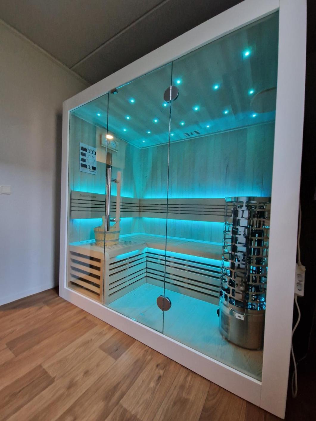 Luxe Vakantiehuisje - Sauna - Natuur - Strand Ewijk 外观 照片