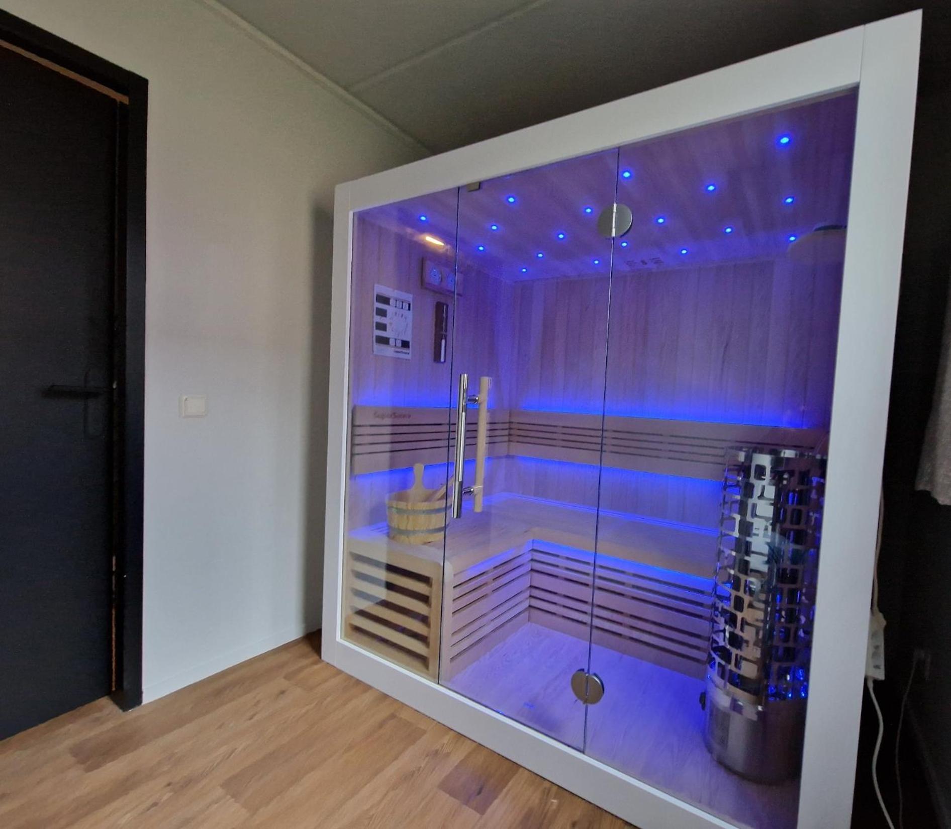 Luxe Vakantiehuisje - Sauna - Natuur - Strand Ewijk 外观 照片